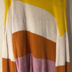 Maxwell Cashmere Women's Sweater NWOT